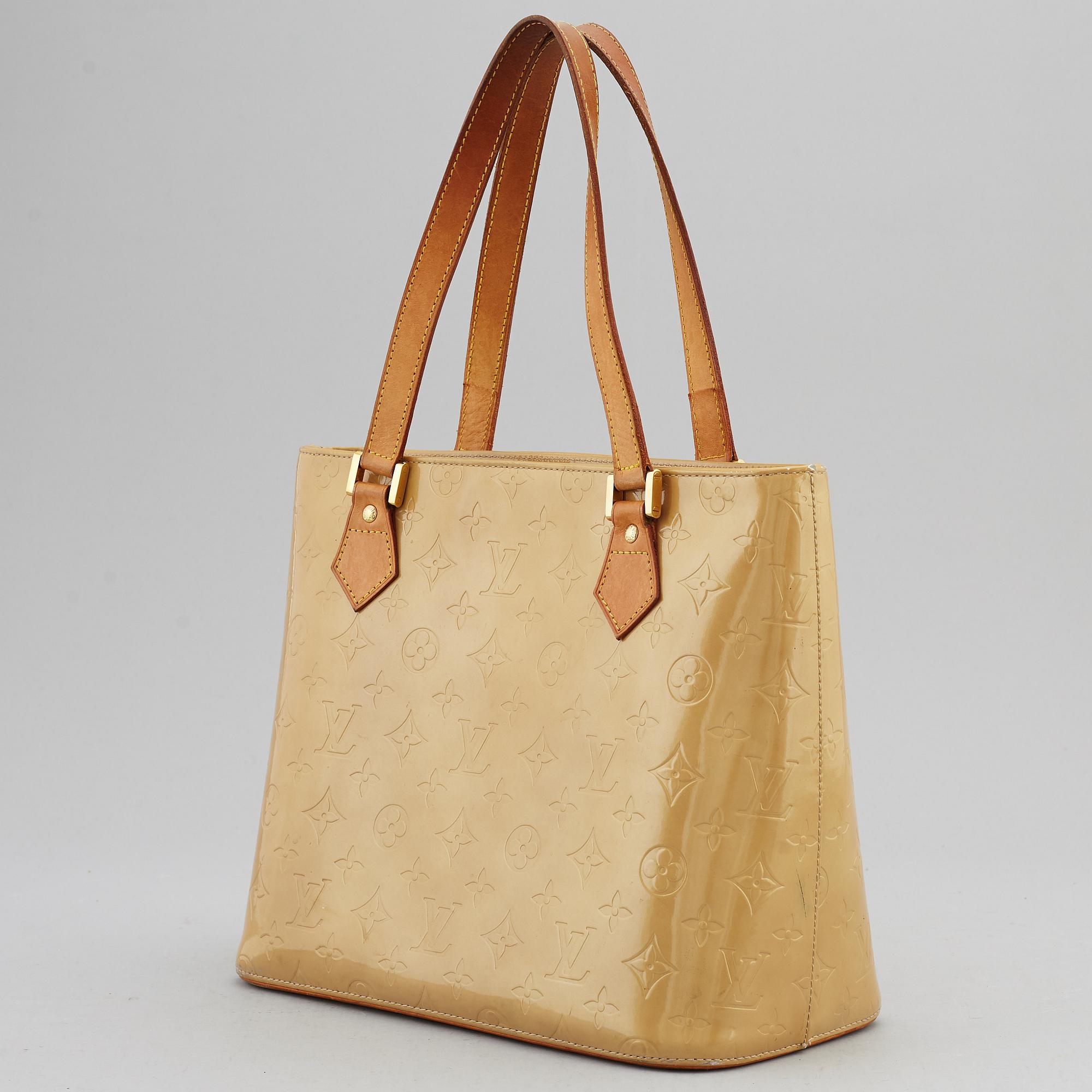 LOUIS VUITTON, 'Vernis Houston bag'.