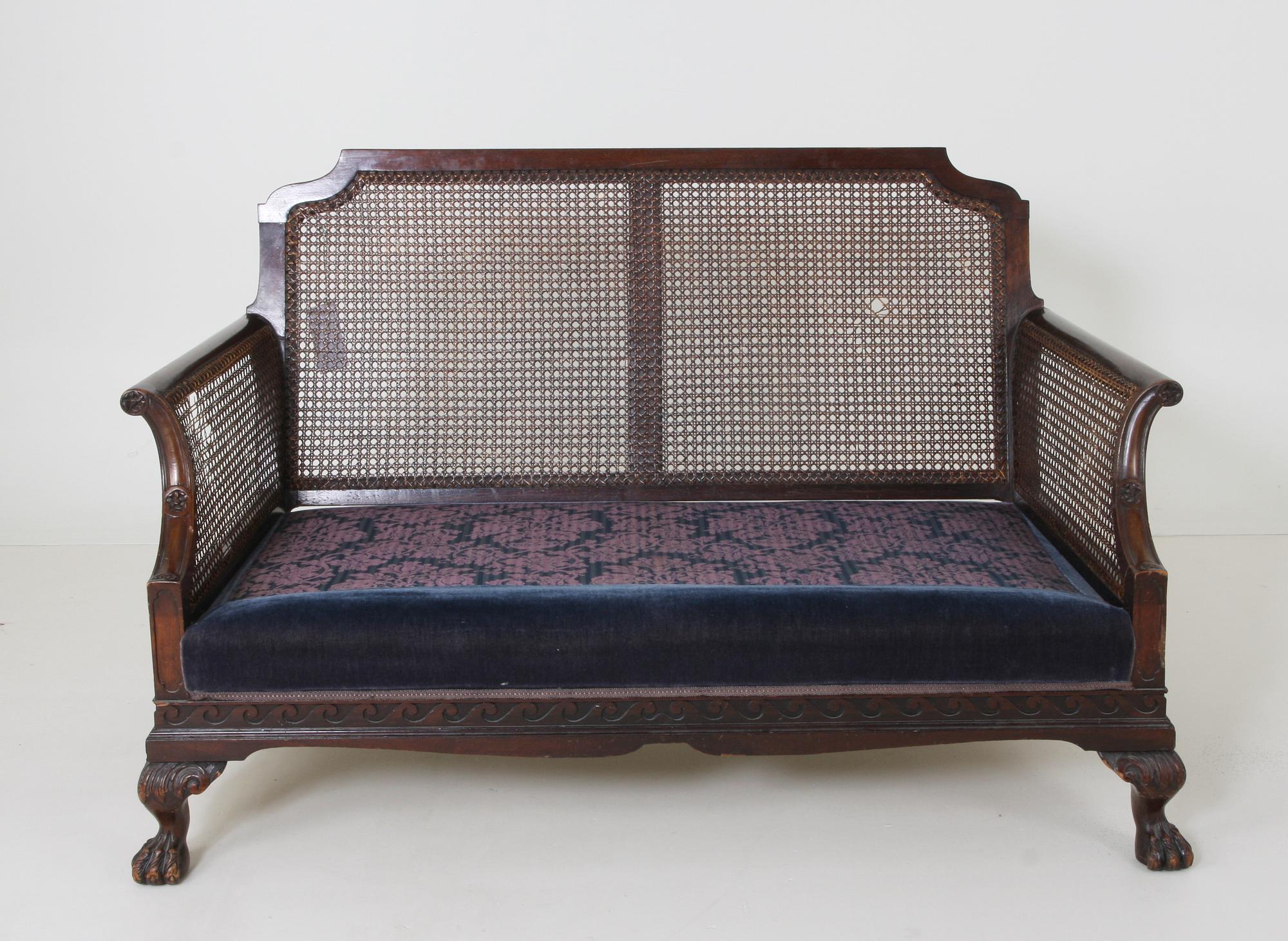 SOFFA, Chippendale-stil.