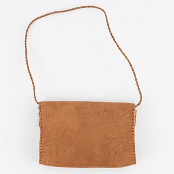 Samiska läderarbeten, 5 delar, 1900-talets andra hälft.