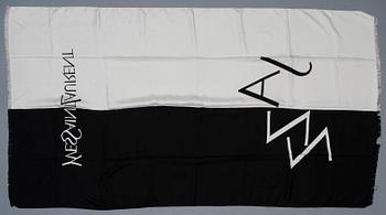SCARF, Yves Saint Laurent.