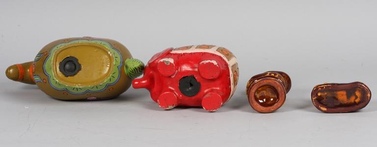 SPARBÖSSOR, 4 st. Keramik. 1900-tal.