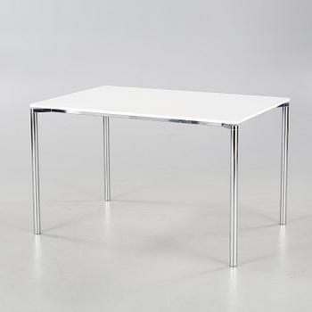 A "Plano" table, deisgned by Pelikan Design (Niels Gammelgaard og Lars Mathiesen) for Fritz Hansen, made 2004.