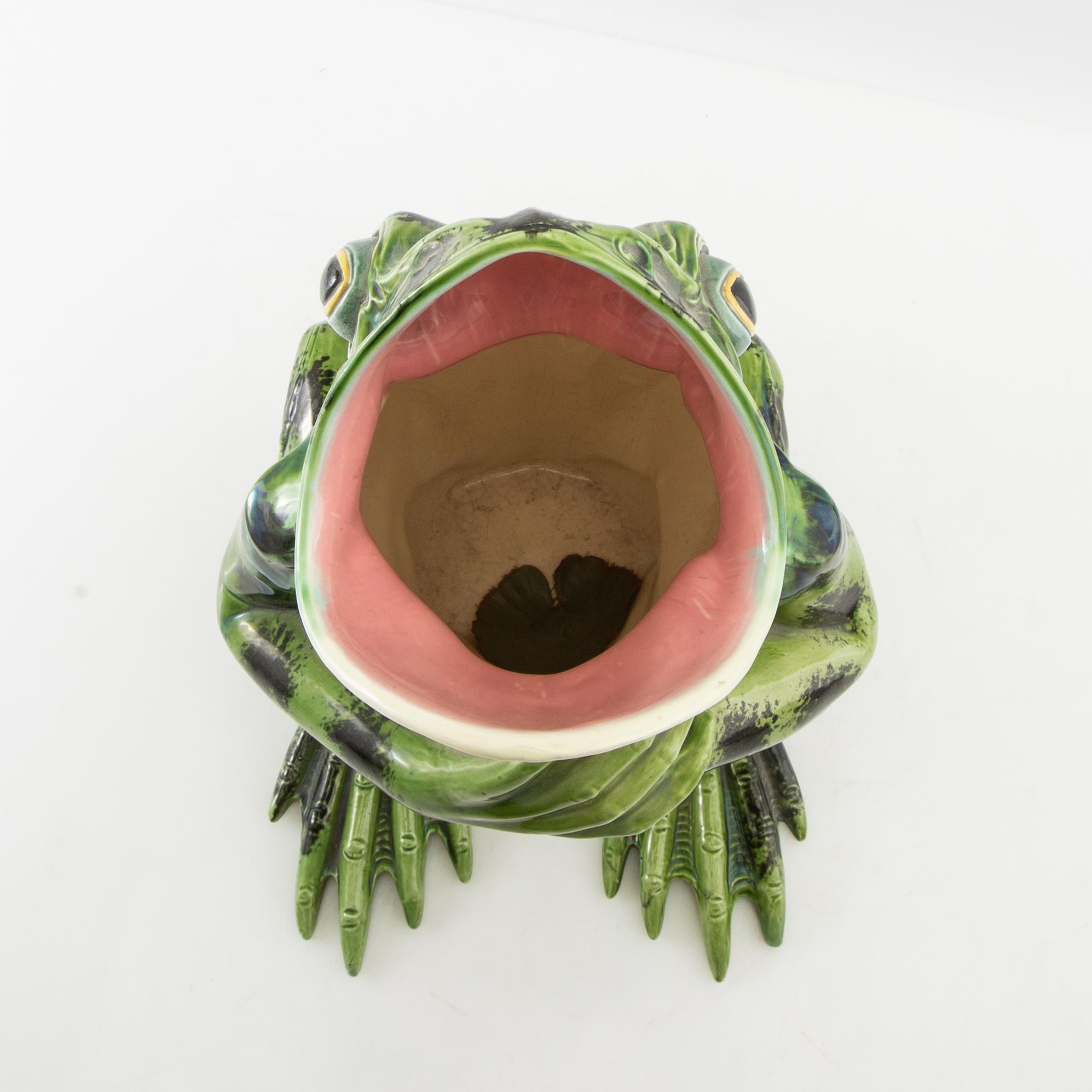 Floor vase in the form of a frog, 20th century, glazed ceramic.