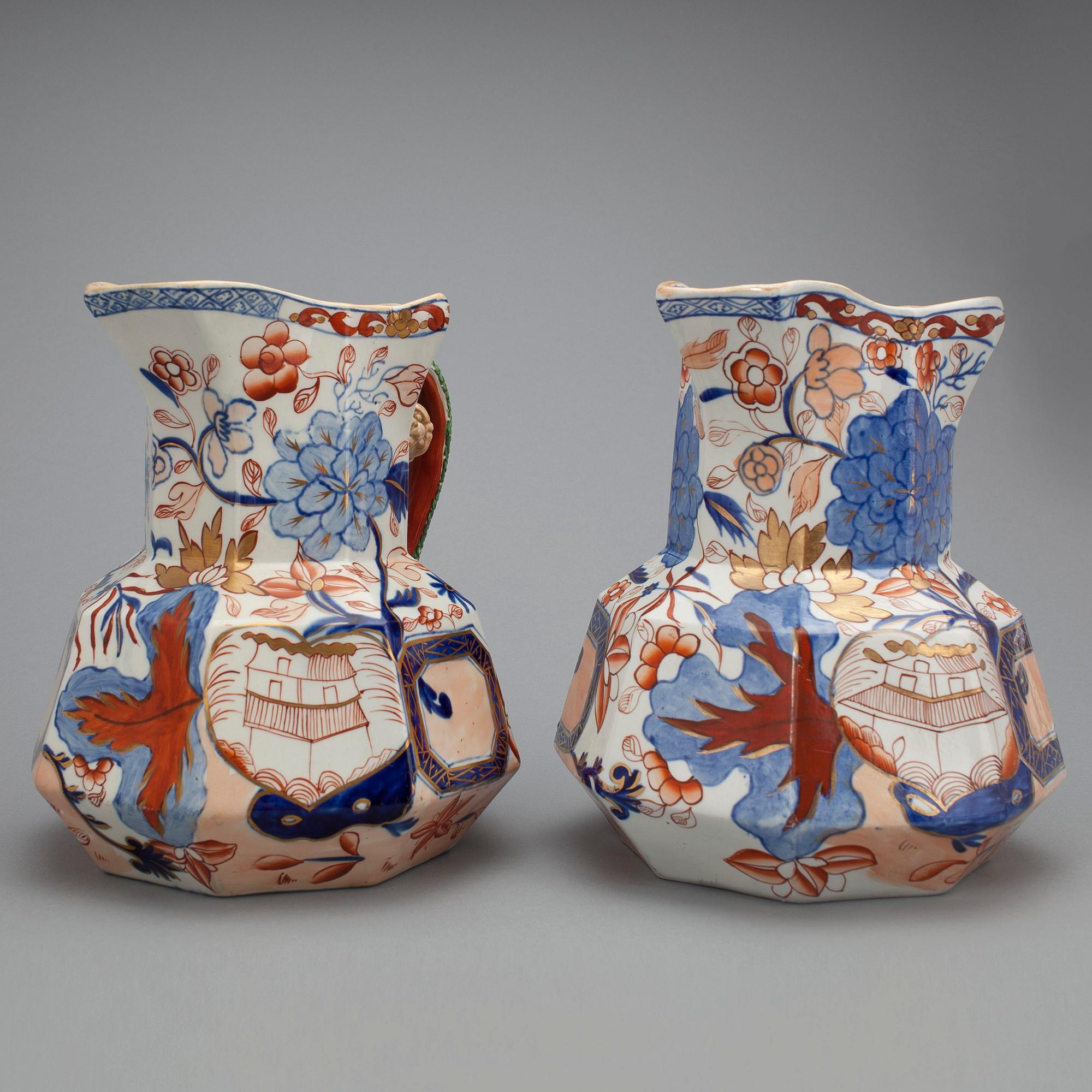 KANNOR, ett par, porslin, Europa 1800-tal.