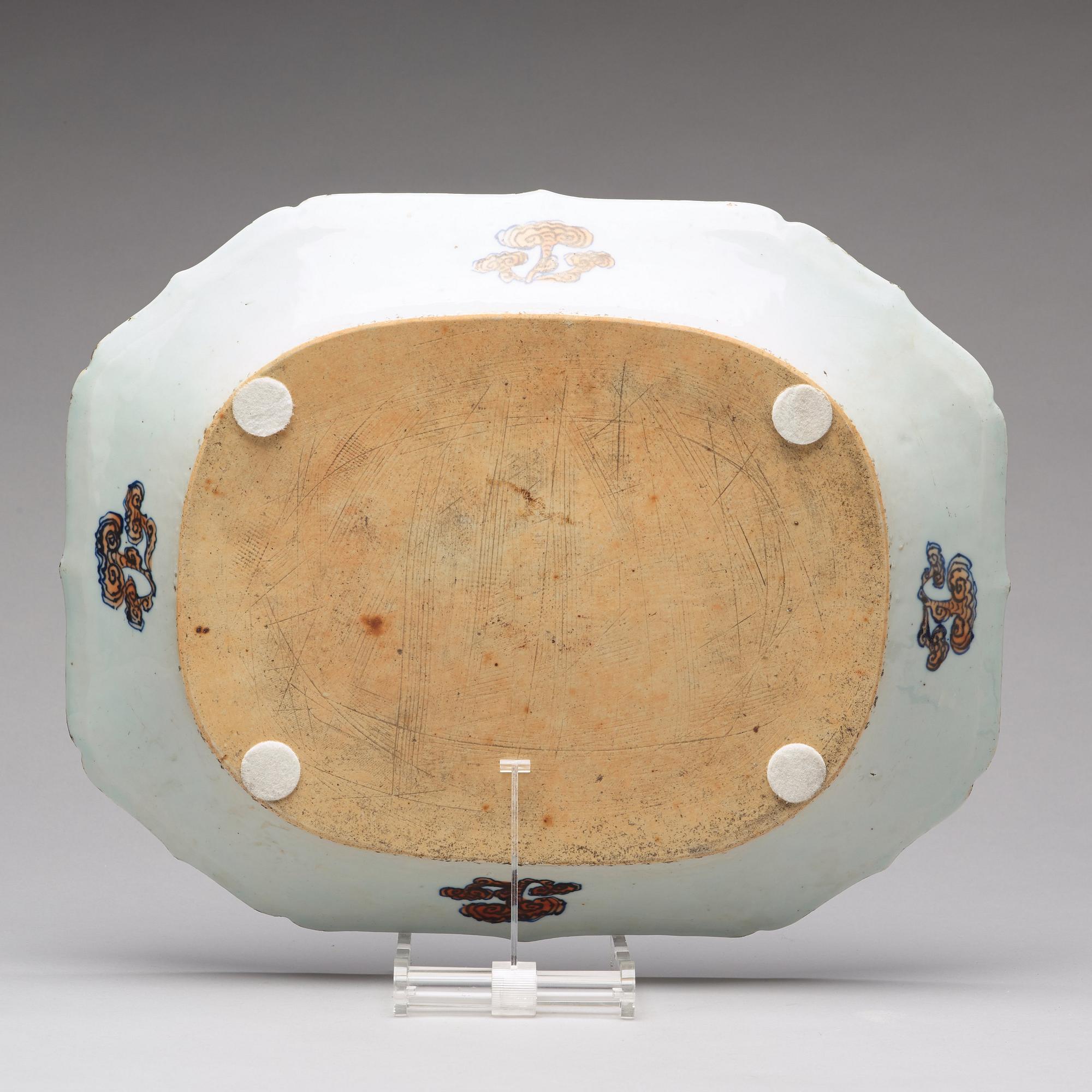 STEKFAT, kompaniporslin. Qingdynastin, Qianlong (1736-95).