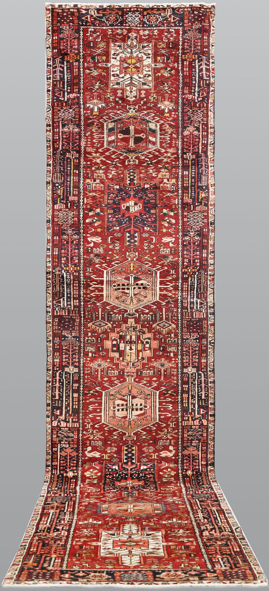 Gallerimatta, Hamadan, ca 450 x 105 cm.