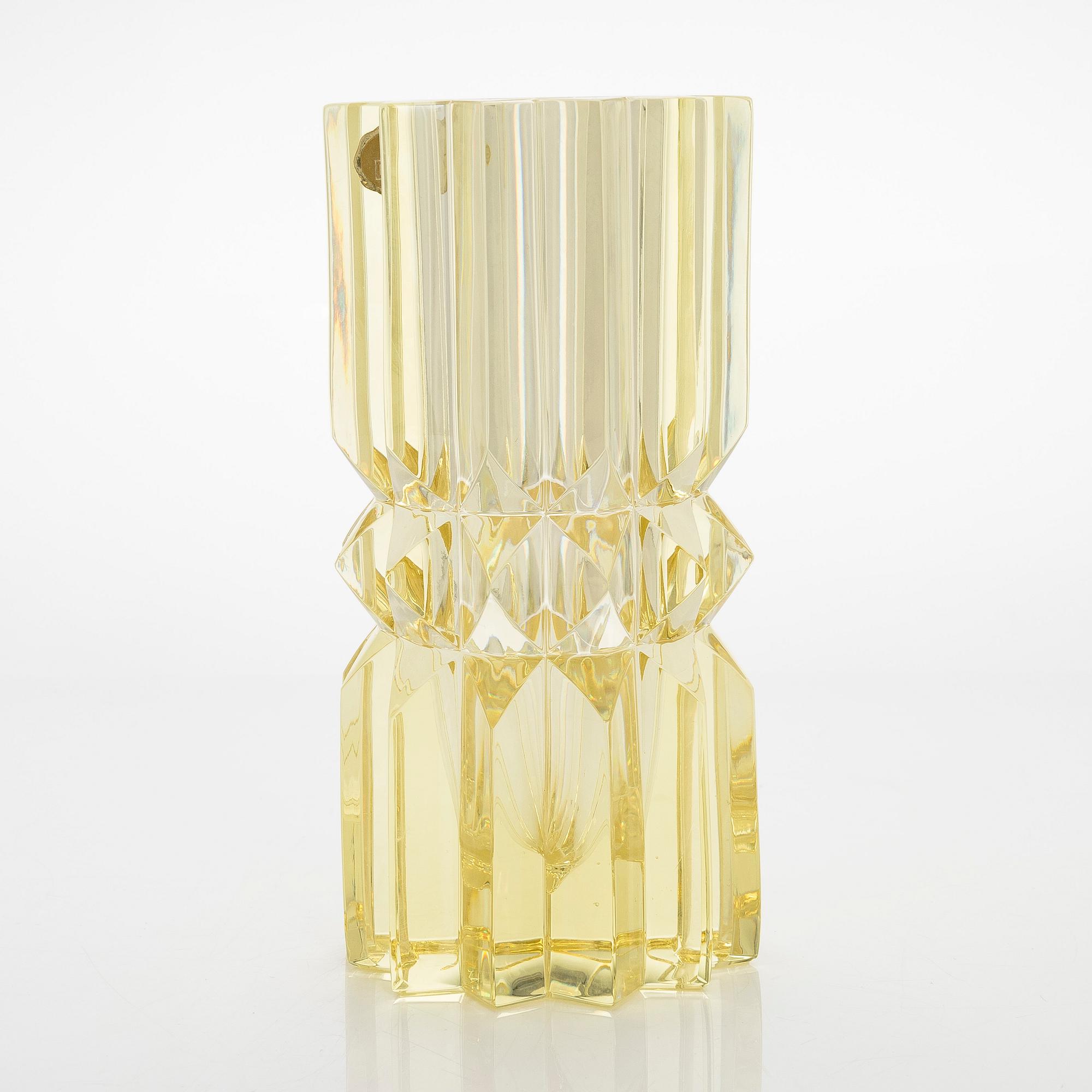 Nanny Still, glass, "Jewellery", signed Nanny Still, Riihimäen Lasi Oy. Designed in 1969.