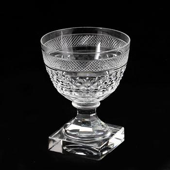 GLASSERVISDELAR, 9 st, "Kent", Elis Bergh, Kosta-Boda, omkring 1900-talets mitt.