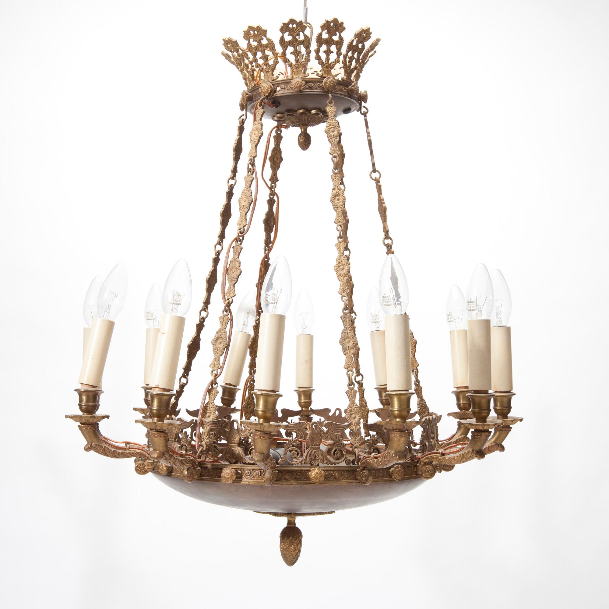 TAKAMPEL, empirestil, ca 1900. Höjd ca 75 cm.