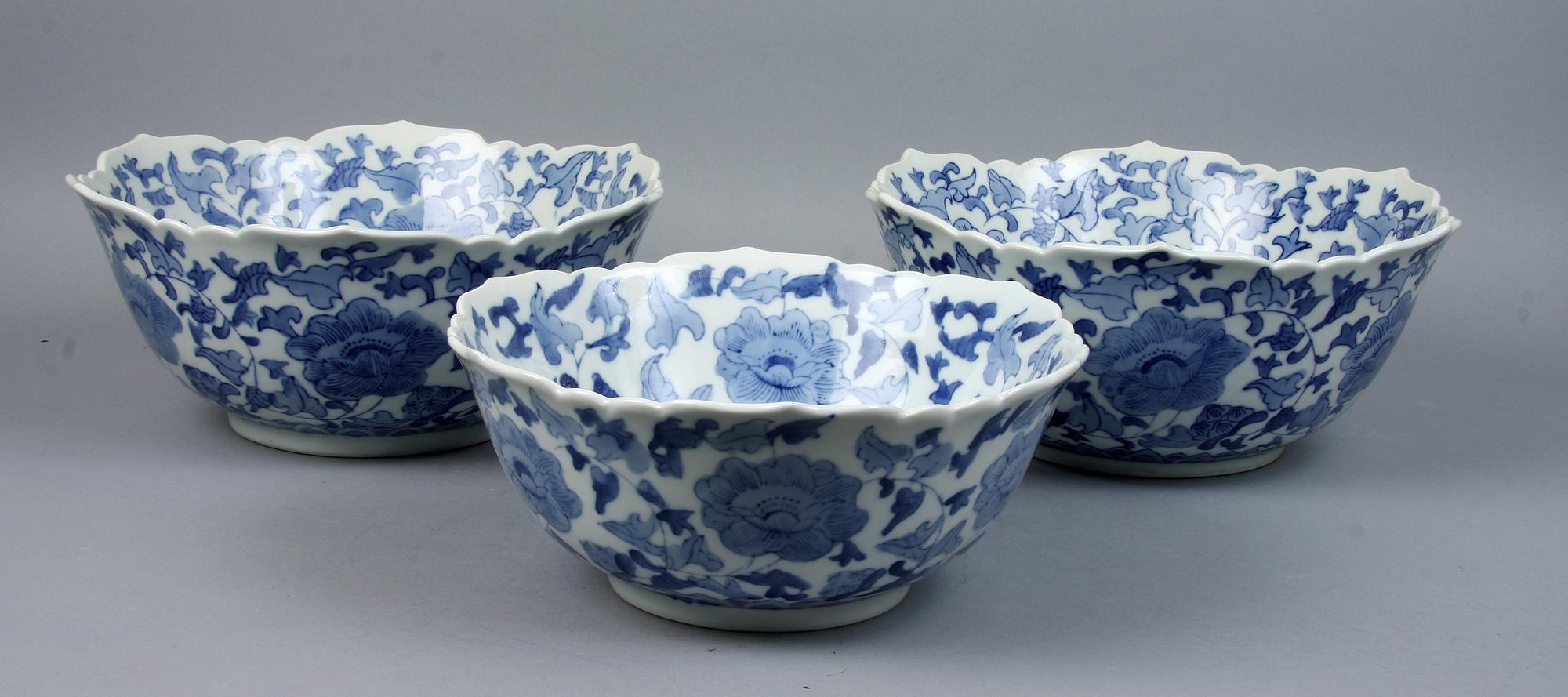 SKÅLAR, 3 st, porslin, Japan, 1900-talets andra hälft.