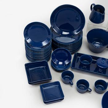 Kaj Franck, an 83-piece porcelain "Kilta" service, Arabia mid-20th century.