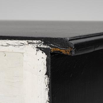 byrå, gustaviansk stil, 1900-talets andra hälft.