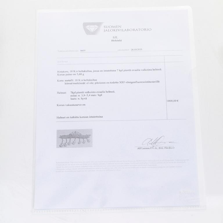 Rintaneula, 18K kultaa ja helmiä, mahdollisesti Venäjä.