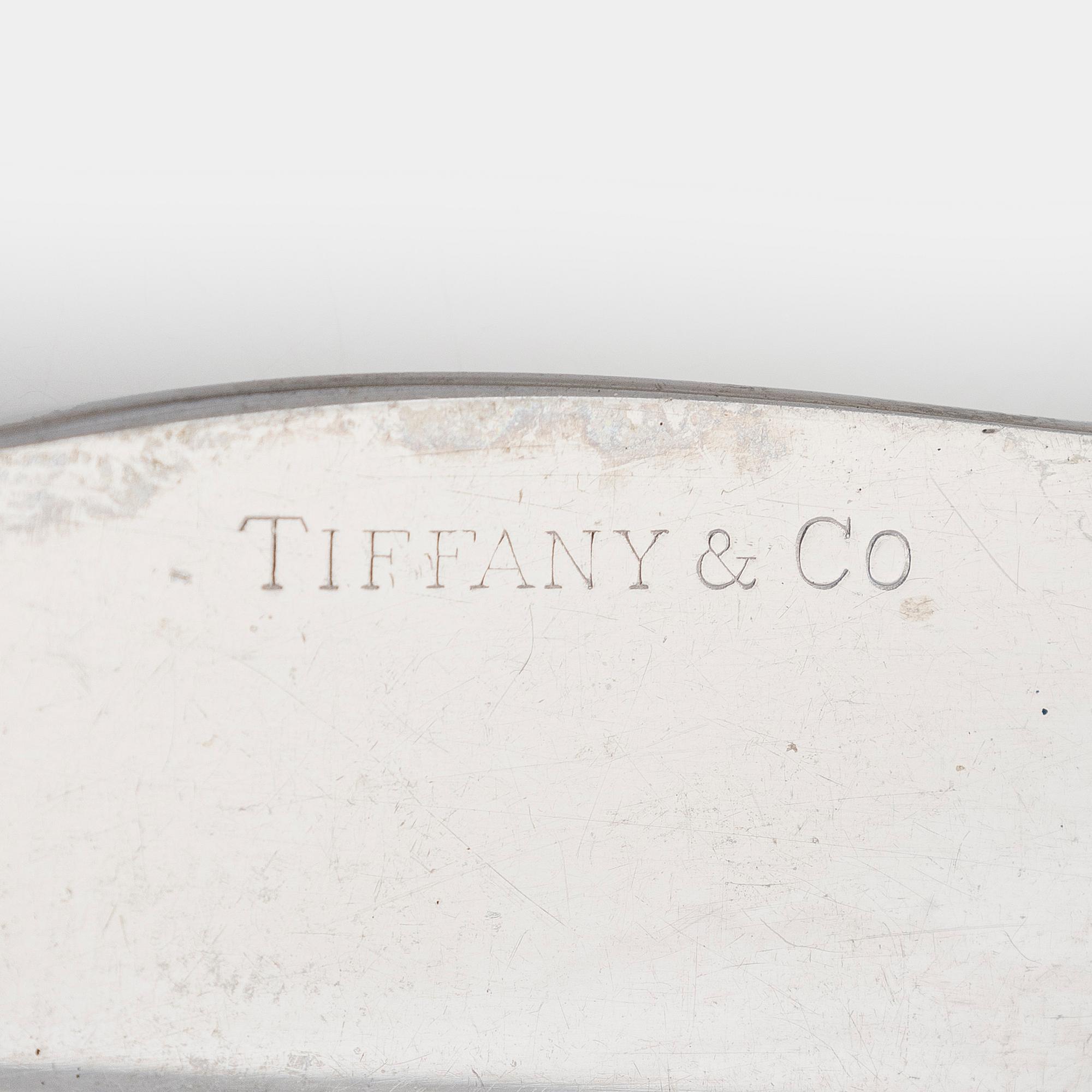 Tiffany & Co, Two pairs of sterling silver fish cutlery set.
