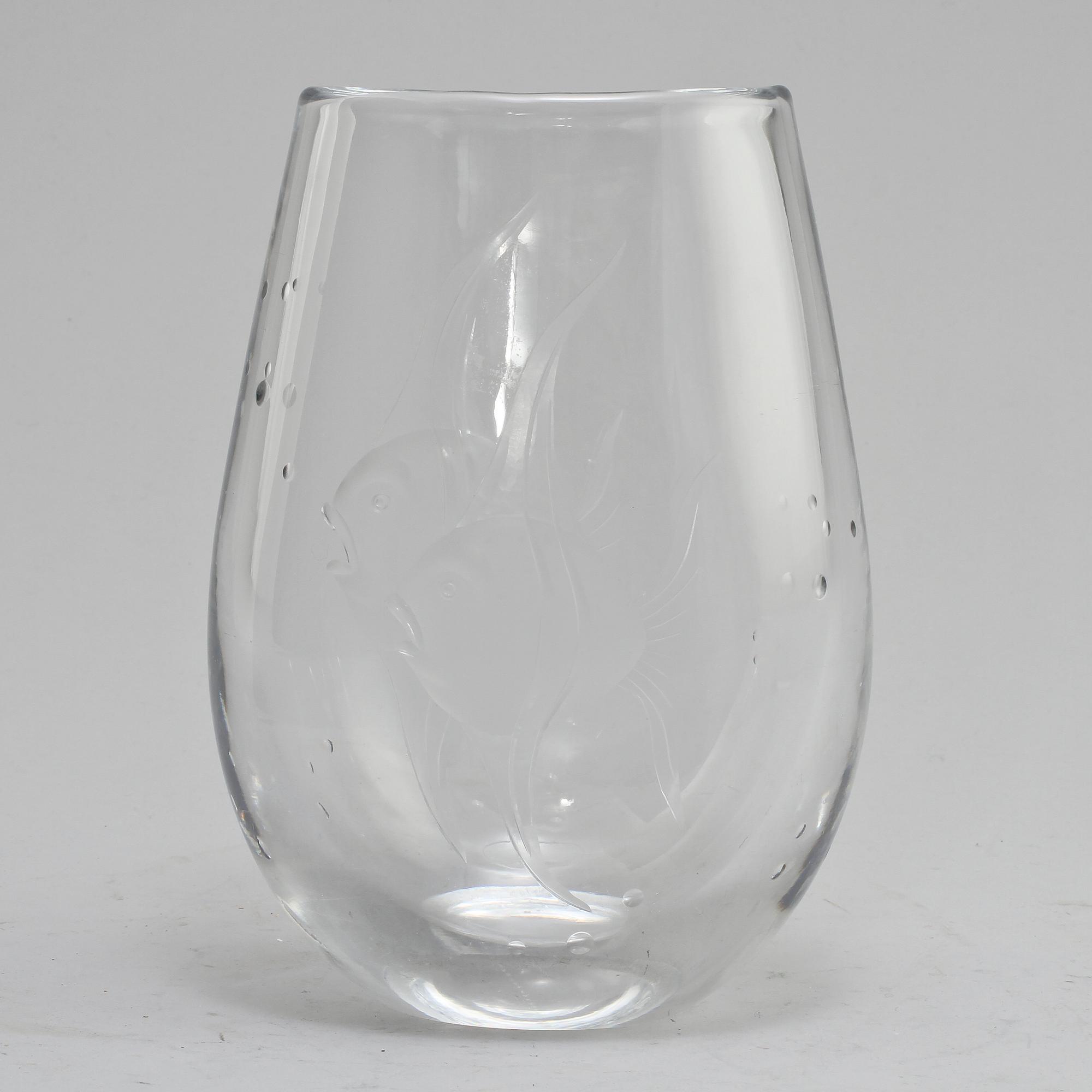 VAS, glas, Vicke Lindstrand, Kosta, omkring 1900-talets mitt.