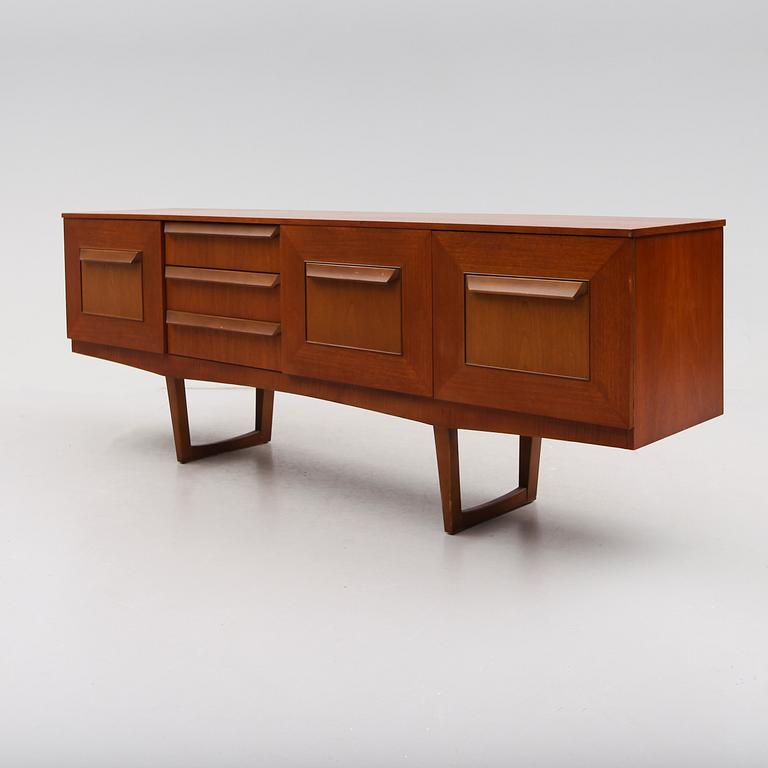 SIDEBOARD, 1900-talets andra hälft.