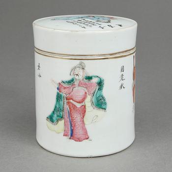 BURK med LOCK, porslin, Kina, troligen Daoguang (1821-50).