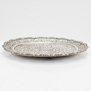A silver salver, India late 19th century.