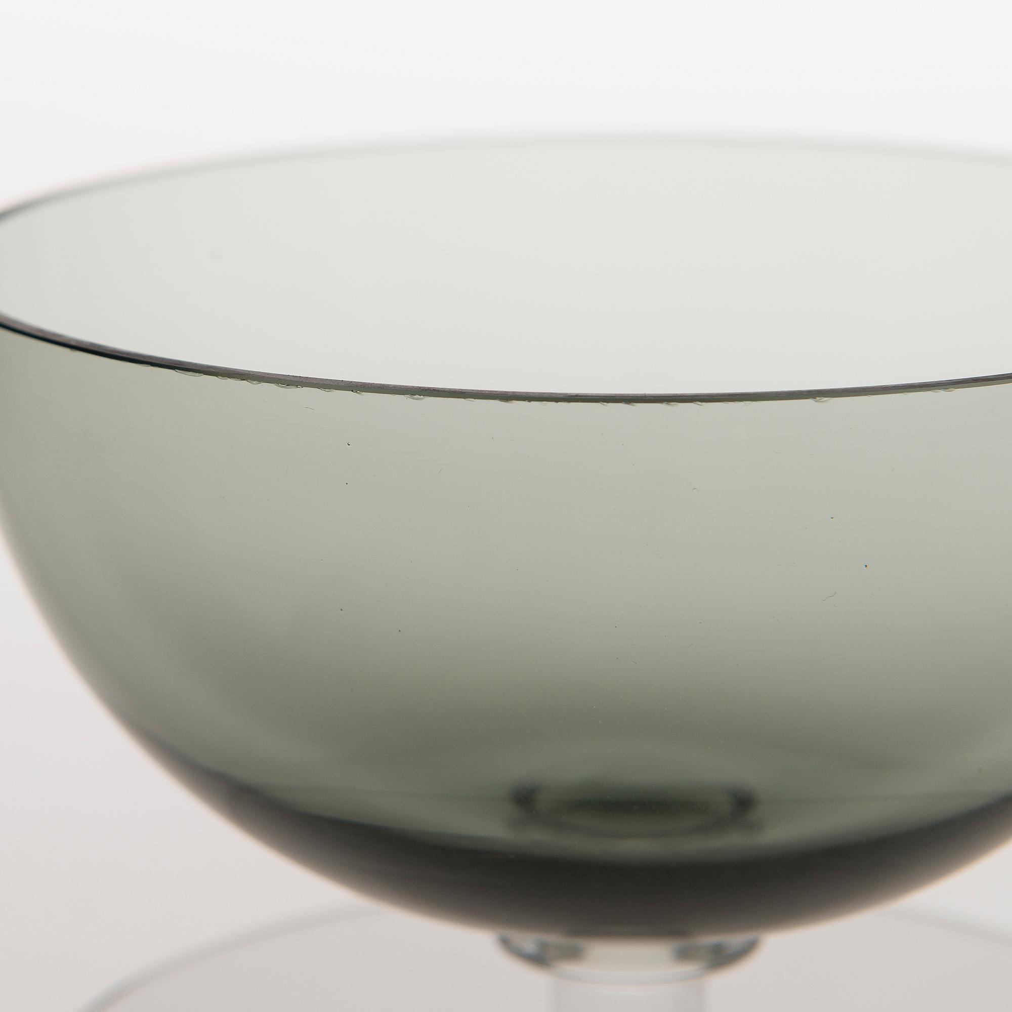 A set of six model 1344 footed glass dessert bowls from Nuutajärvi. Designed in 1952.