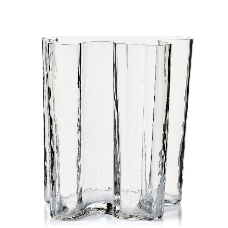 Alvar Aalto, a clear glass vase, Iittala, Finland probably 1960'-70's, model 3031.