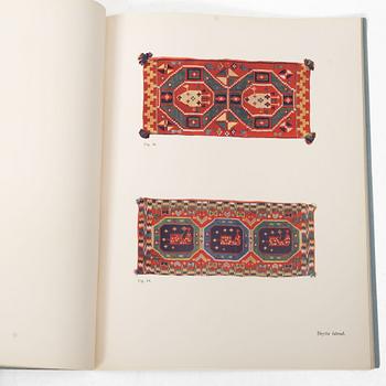 “Gammal allmogeslöjd från Malmöhus län”, 8 volumes, Förlags-aktiebolagets i Malmö Boktryckeri, 1921.