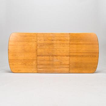 Eero Aarnio, pöytä ja tuoleja, 6 kpl, "Pirtti", Laukaan puu, 1900-luvun loppu.