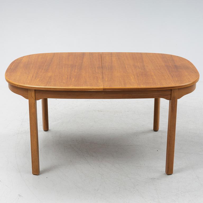 Carl Malmsten, an 'Amlbassaör' dining table, Åfors möbelfabrik, second half of the 20th Century.