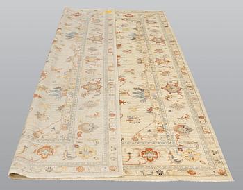A carpet, oriental, ca 295 x 203 cm.