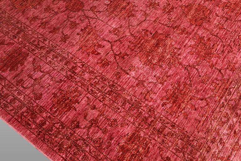 A Zigler Design carpet, 306 x 251 cm.