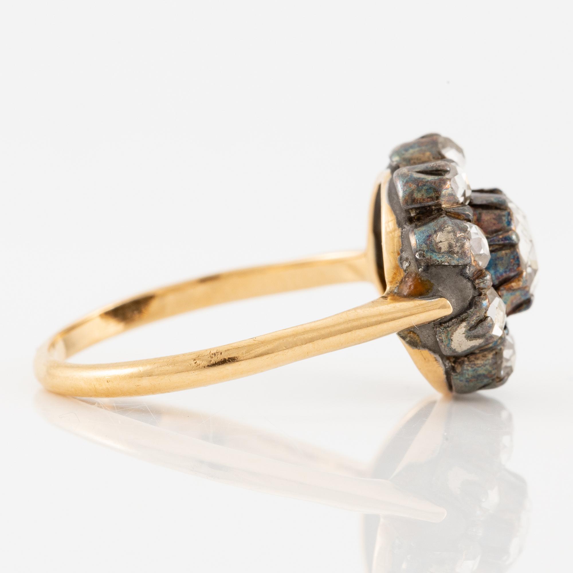 Ring, 18K gold and silver with rose-cut diamonds.