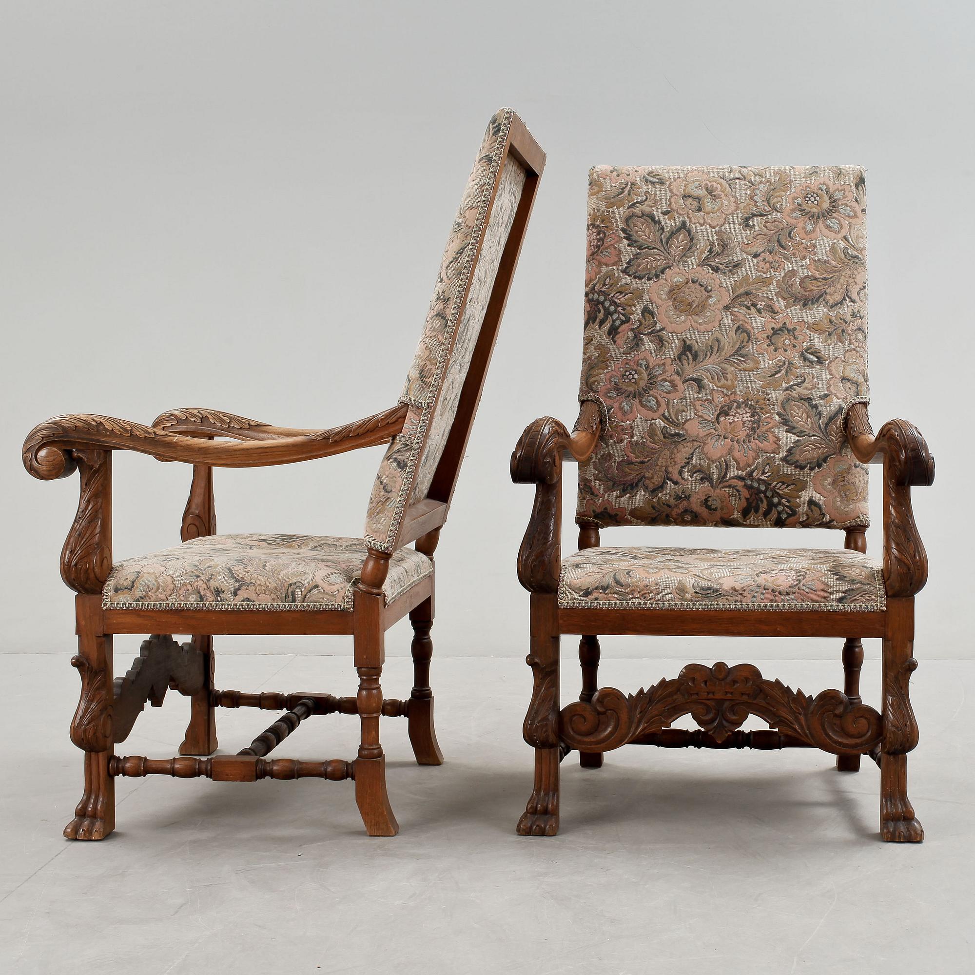 KARMSTOLAR, ett par, barockstil, 1900-talets första hälft.