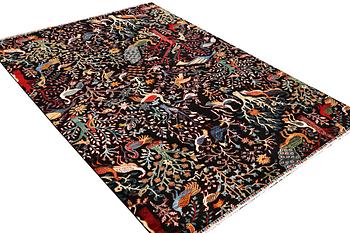 A Ziegler Ariana carpet, c. 292 x 203 cm.