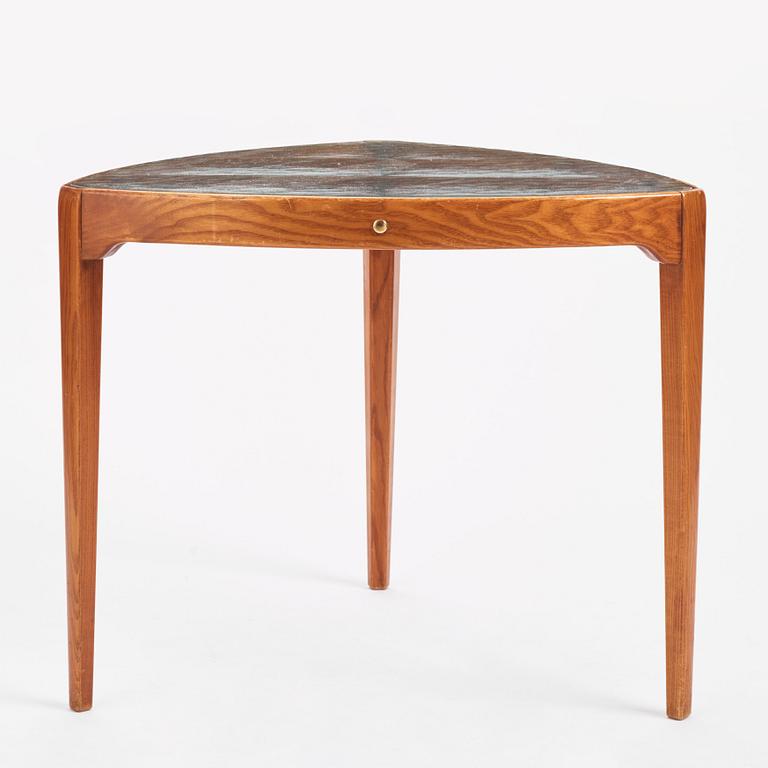 Otto Schulz, a Swedish Modern coffee table, Boet, Gothenburg 1940s.