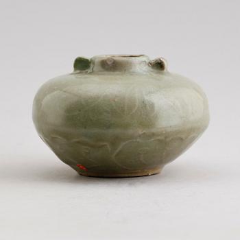 KRUS, lergods, troligen Vietnam, Ming.