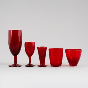 GLASSERVIS, 50 delar, rött glas, Monica Bratt, Reijmyre.