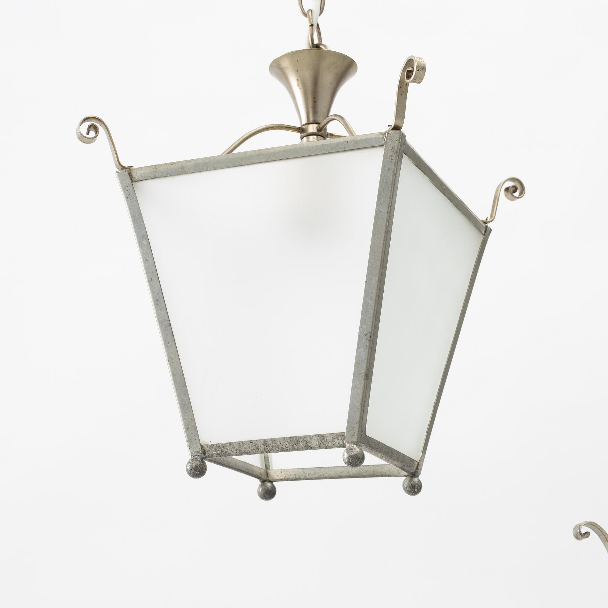 Harald Notini, taklampor, ett par, modell 6401, Arvid Böhlmarks Lampvarufabrik, 1920-30-tal.