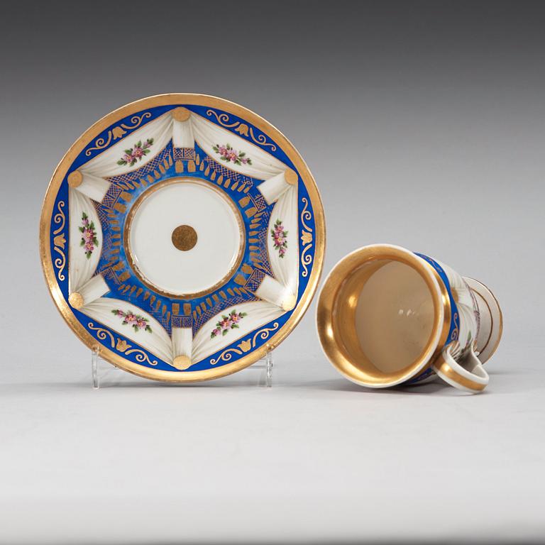Meissen, A Meissen Empire cup with stand.