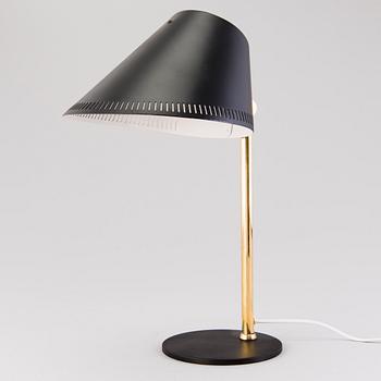 PAAVO TYNELL, BORDSLAMPA, modell 9227, Idman 1900-talets mitt.