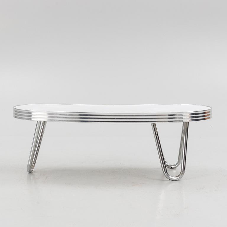 A coffee table, late 20th Century.