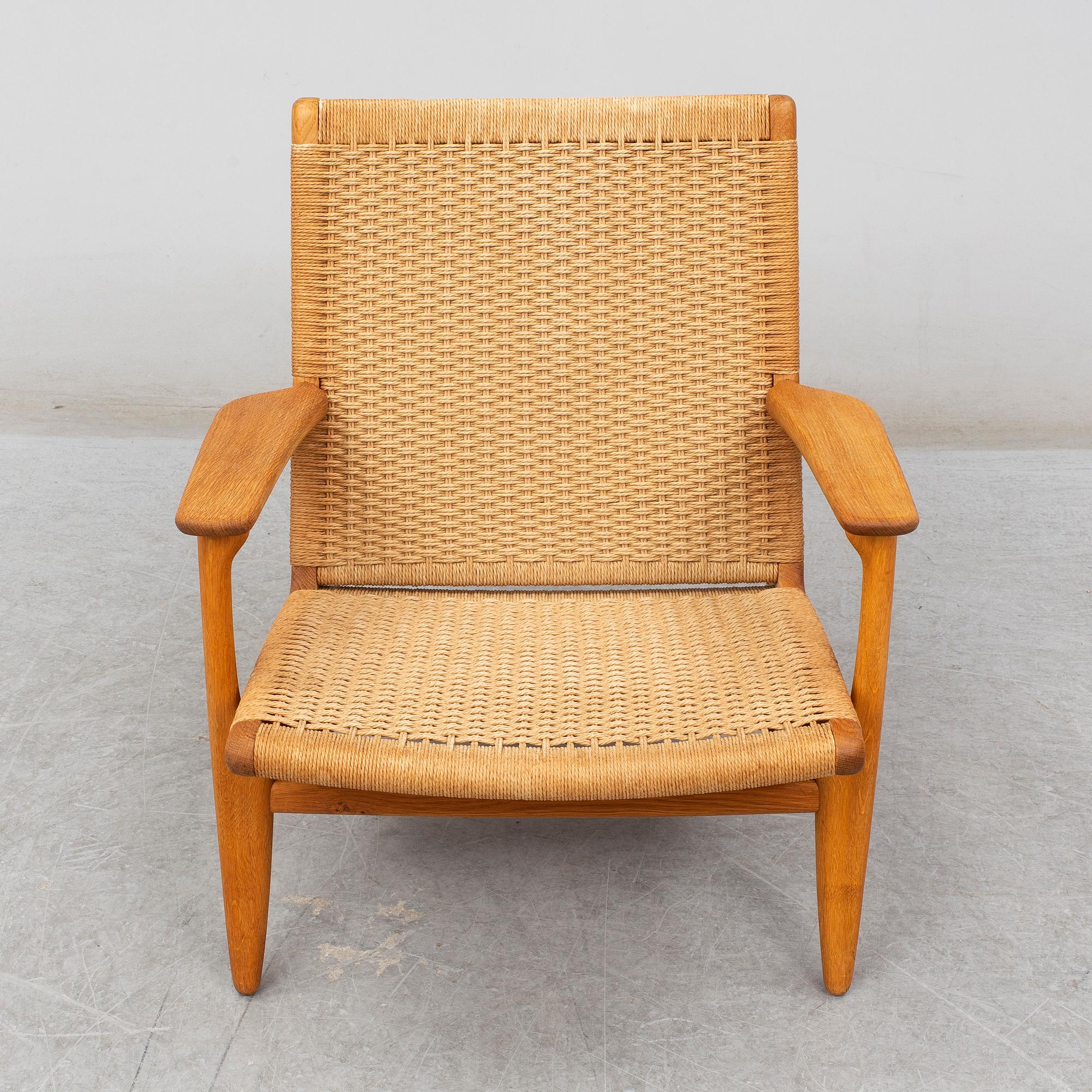 HANS J WEGNER, fåtölj "CH-25", Carl Hansen & Søn, Danmark.