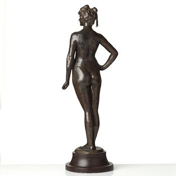 Carl Milles, Stående kvinnomodell med uppsatt hår.