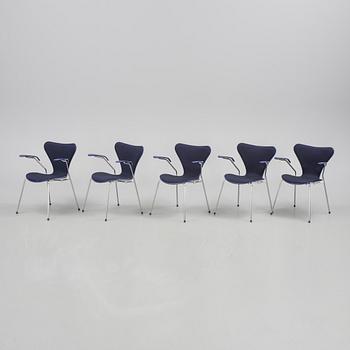 KARMSTOLAR, 5 st, "sjuan", Arne Jacobsen för Fritz Hansen, modell formgiven 1955.
