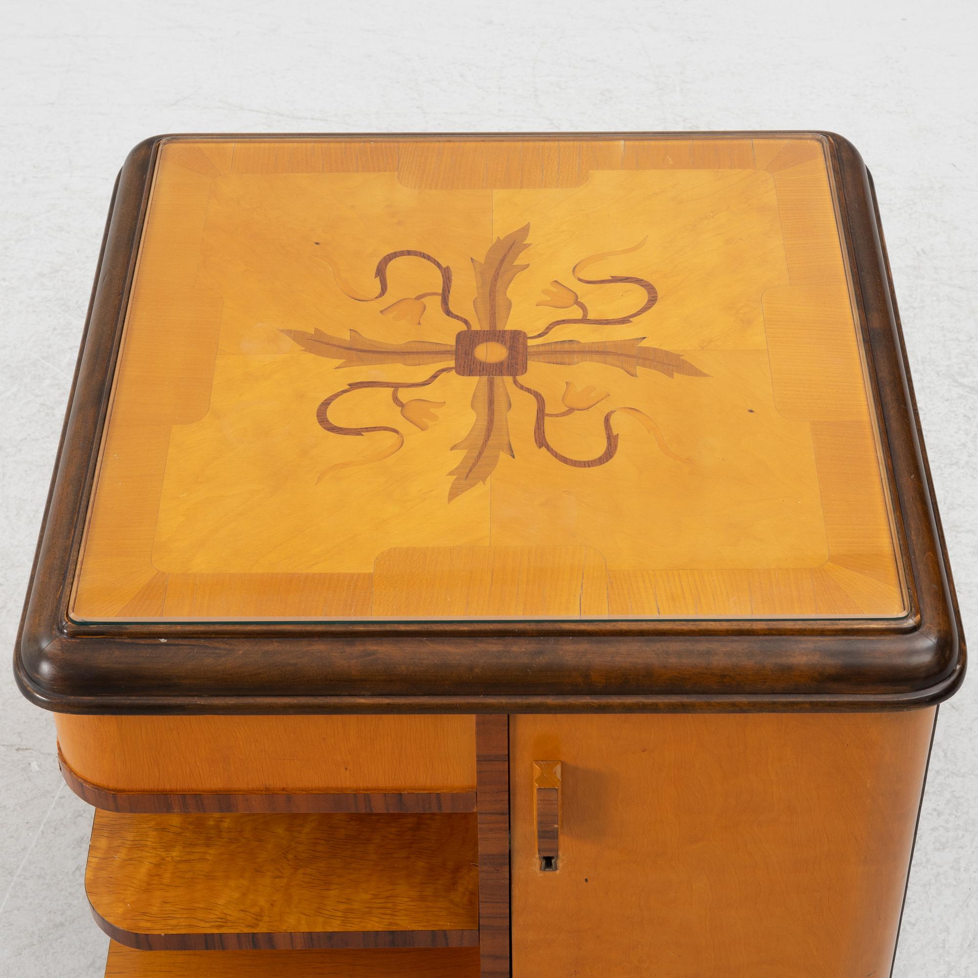 Rökbord /sidobord, 1930-tal.
