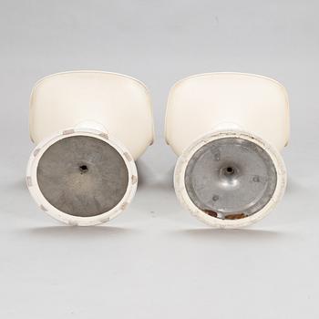 Eero Saarinen, A set of two "Tulip" chairs, designed 1955-56, for Knoll International.