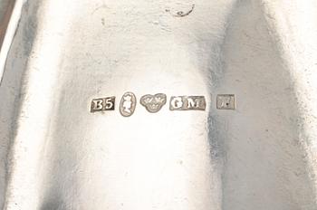 SÅSSKÅL, silver, Gustaf Möllenborg Feron, 1856. Vikt ca 458g.