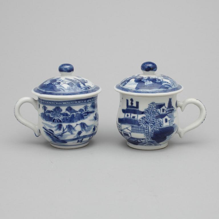 CREMEKOPPAR, 6 st, porslin, Kina, Jiaqing, 1800-tal.