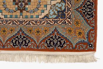 A part silk Isfahan rug, Central Persia (Iran), signed 163 x 108 cm.