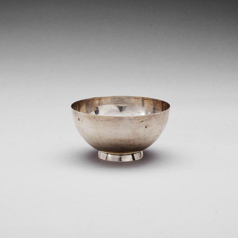 SKÅL, sterlingsilver, Wiwen Nilsson, Lund 1947. Ca 132 gr.