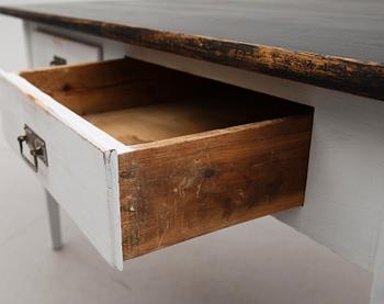 SKRIVBORD, 1800-talets andra hälft.