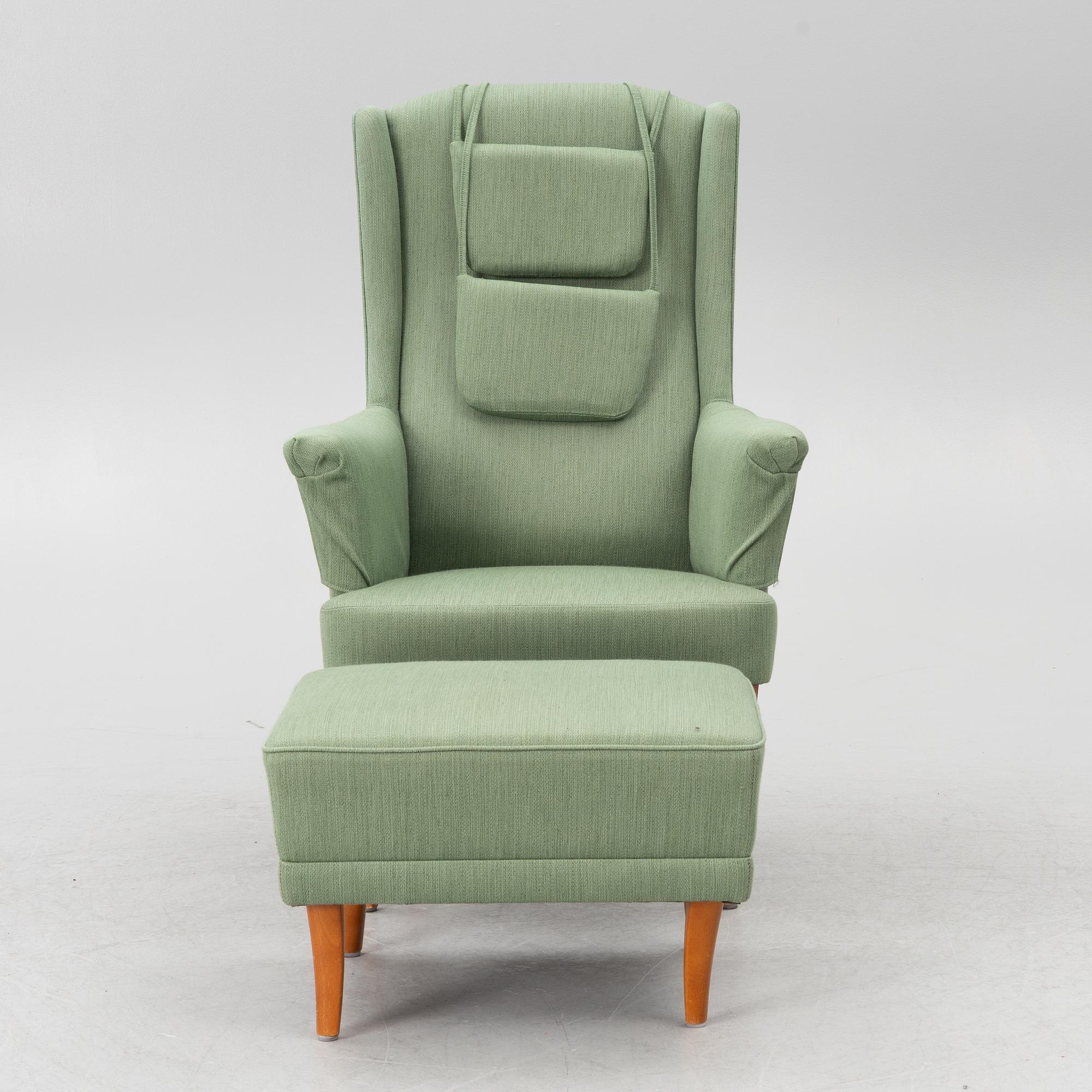 Carl Malmsten, Fåtölj samt fotpall, "Ane" + Fotpall "Farmor", 1900-talets andra hälft.